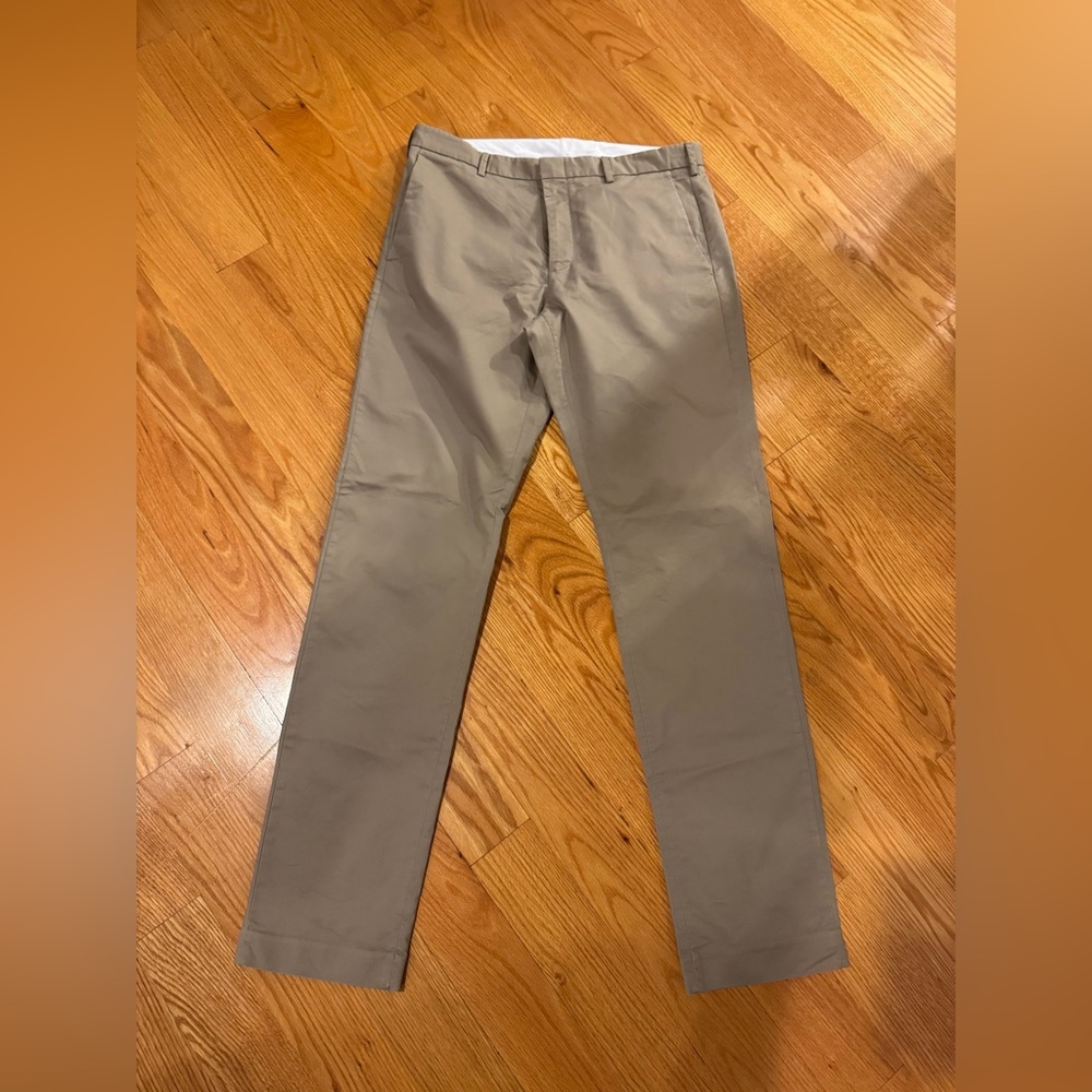 J. Crew Men's Ludlow Khakis. Size 32 x 34.